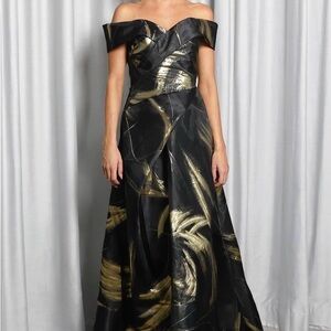 Rene Ruiz Strapless Black and Gold Dress